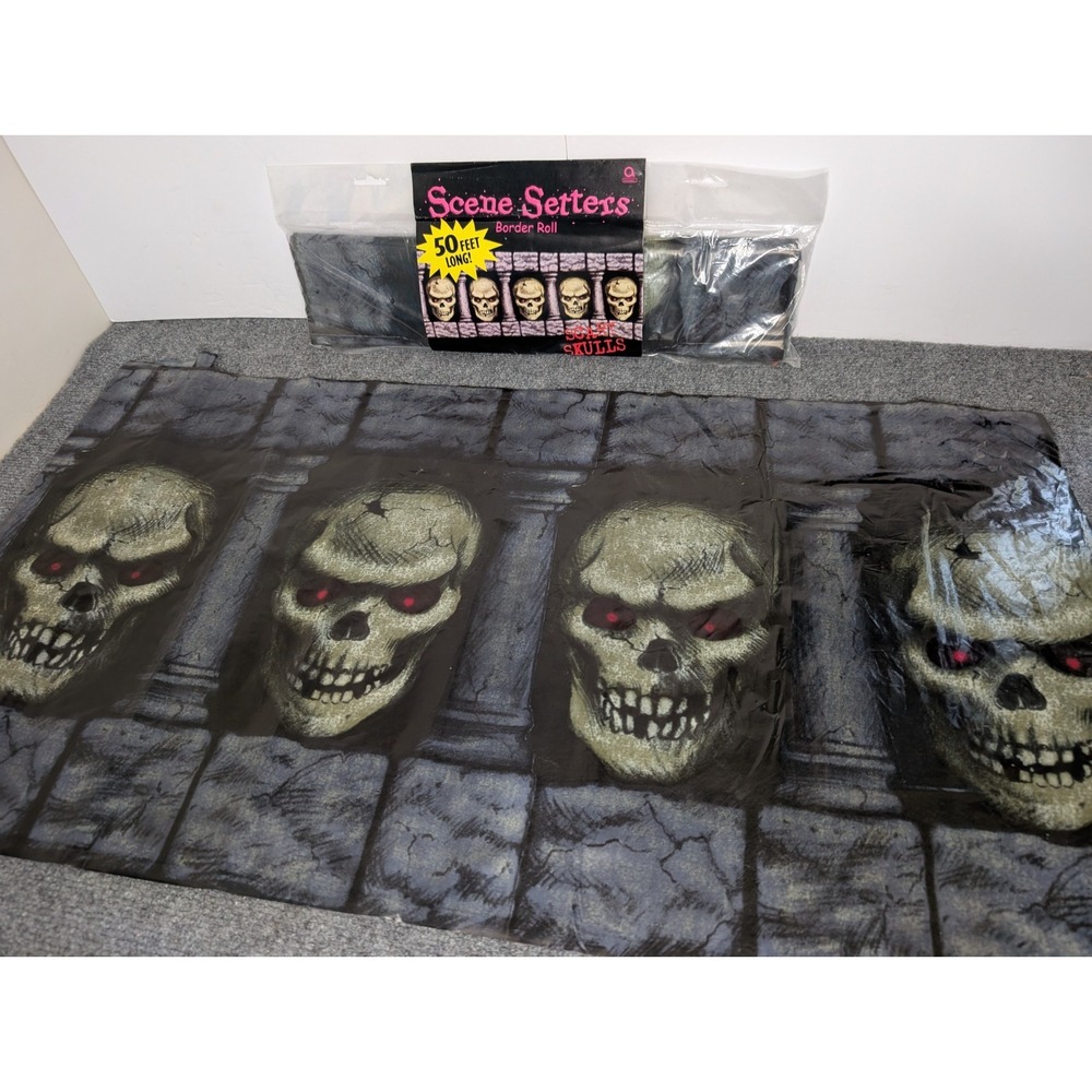 Amscan Scene Setters Border Roll Scary Skulls 1 NEW 50ft Roll/‎ 1  25ft Dungeon